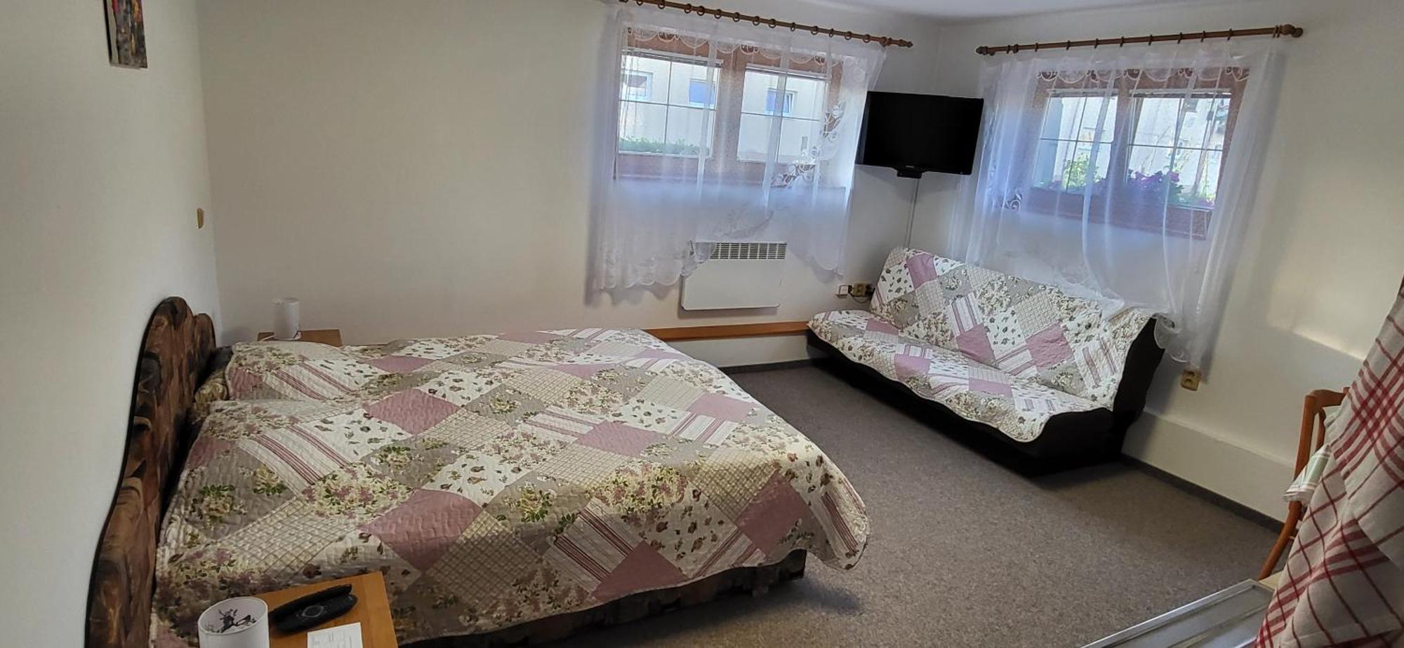 Privat Nika Hotel Závažná Poruba Cameră foto